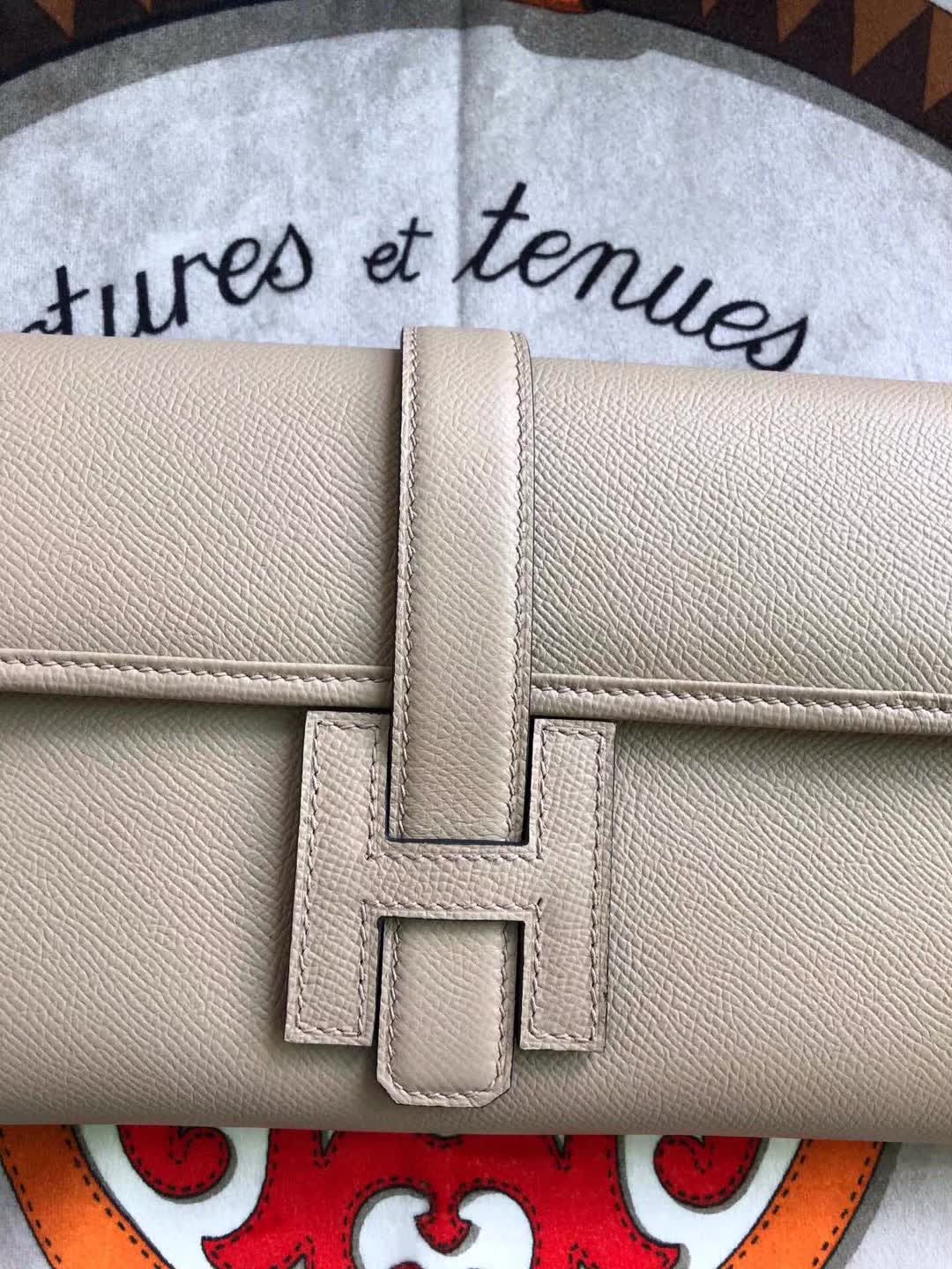 Hermes Wallets & Purse